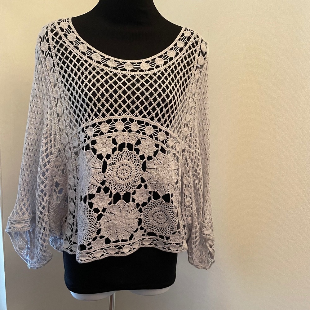 Sundance Women Light Blue Crochet Lace Poncho Floral Open Knit Layering Top M?